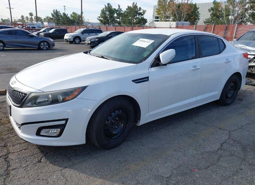 Photo 2 of 2015 Kia Optima LX (VIN 5XXGM4A74FG517881)