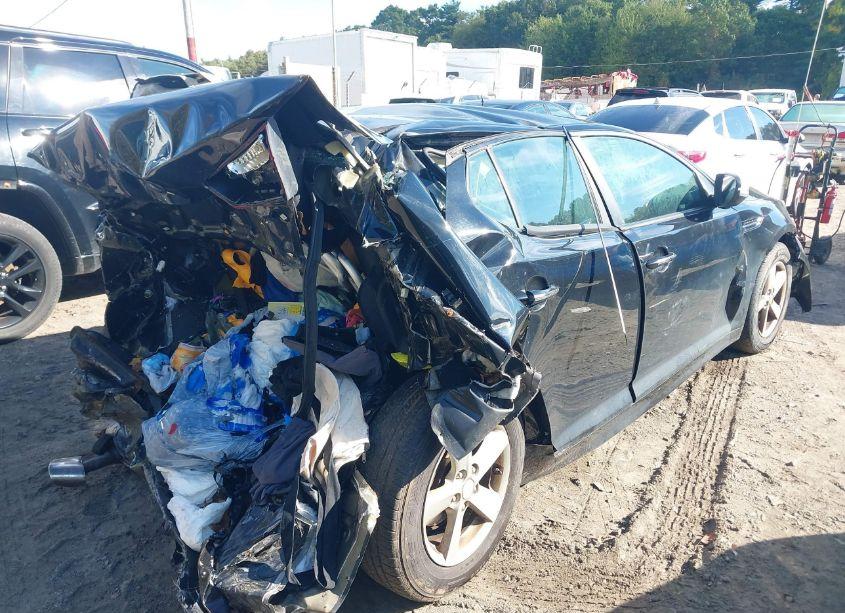 Photo 4 of 2015 Kia Optima LX (VIN 5XXGM4A74FG518643)