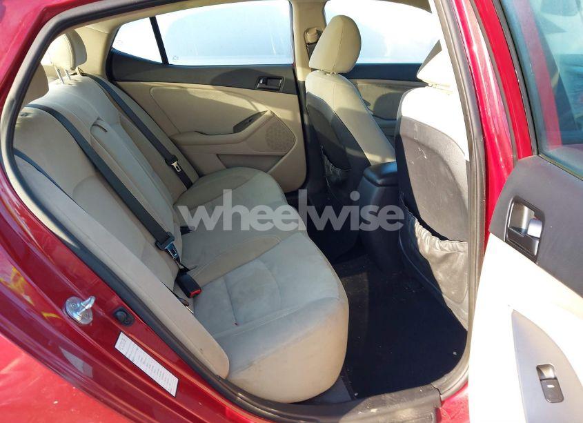 Photo 8 of 2012 Kia Optima LX (VIN 5XXGM4A75CG064026)