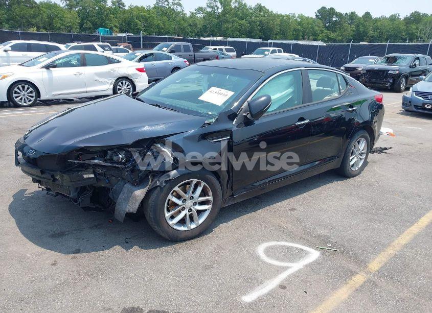 Photo 2 of 2012 Kia Optima LX (VIN 5XXGM4A75CG072501)