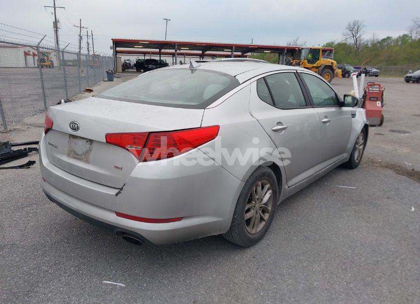 Photo 4 of 2012 Kia Optima LX (VIN 5XXGM4A75CG073907)