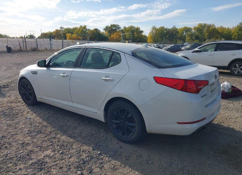 Photo 3 of 2012 Kia Optima LX (VIN 5XXGM4A75CG081912)