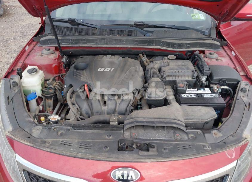 Photo 10 of 2013 Kia Optima LX (VIN 5XXGM4A75DG112495)