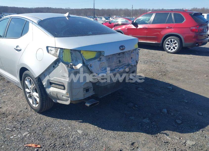 Photo 6 of 2013 Kia Optima LX (VIN 5XXGM4A75DG122170)