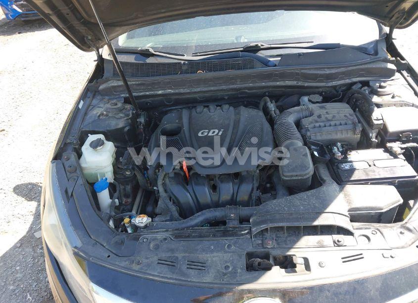 Photo 10 of 2013 Kia Optima LX (VIN 5XXGM4A75DG134240)