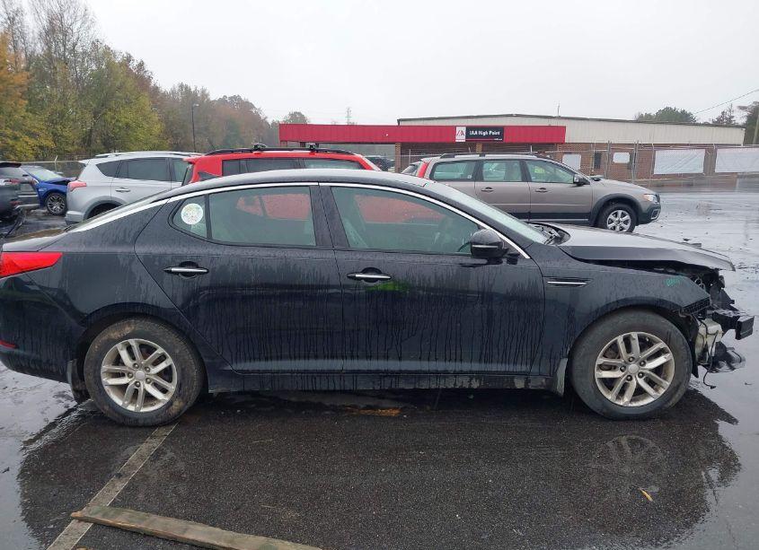 Photo 13 of 2013 Kia Optima LX (VIN 5XXGM4A75DG194261)