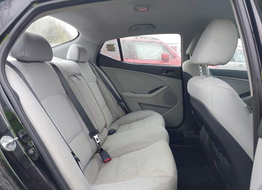 Photo 8 of 2013 Kia Optima LX (VIN 5XXGM4A75DG194261)