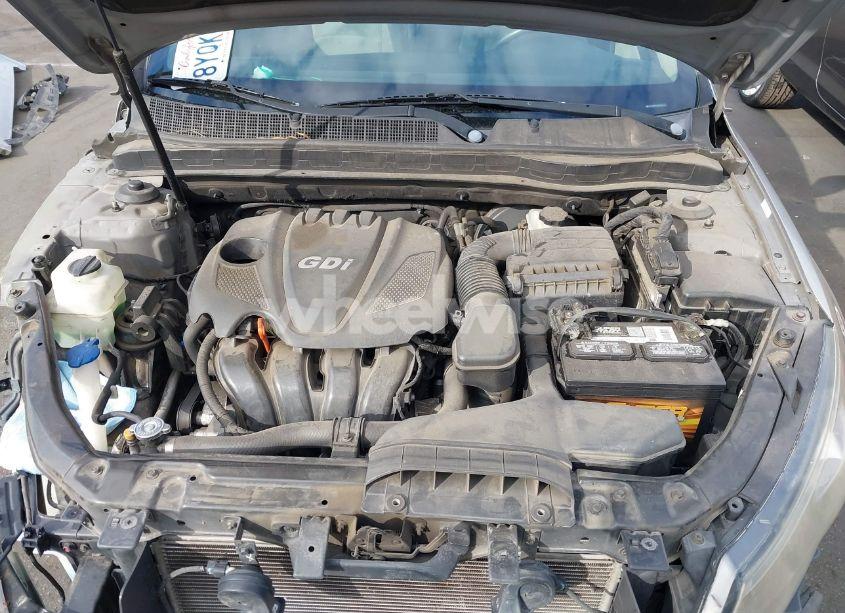 Photo 10 of 2013 Kia Optima LX (VIN 5XXGM4A75DG196124)