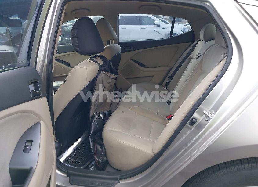 Photo 8 of 2013 Kia Optima LX (VIN 5XXGM4A75DG196124)