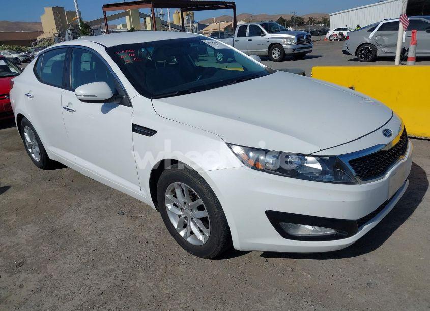 2013 Kia Optima LX (VIN 5XXGM4A75DG198651) main photo