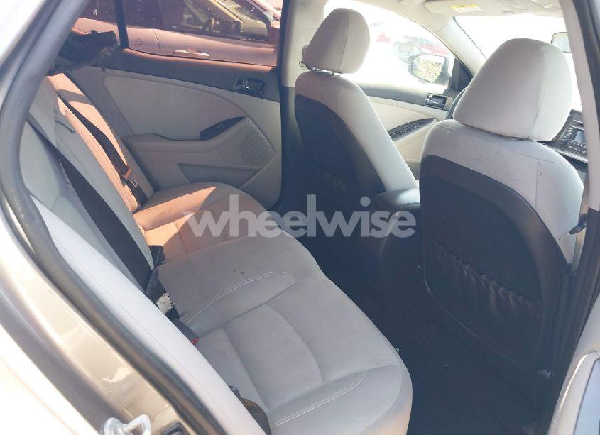 Photo 8 of 2013 Kia Optima LX (VIN 5XXGM4A75DG225038)