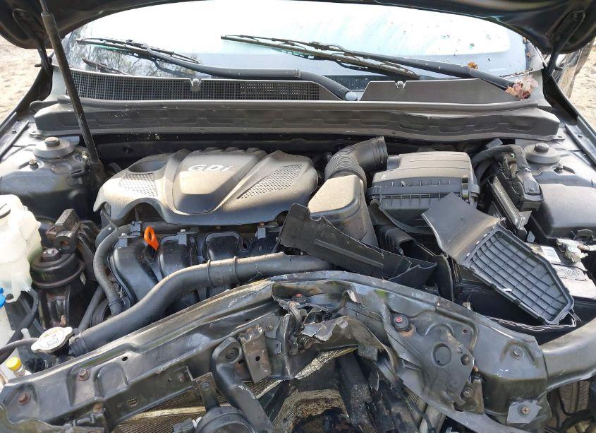 Photo 10 of 2013 Kia Optima LX (VIN 5XXGM4A75DG232135)