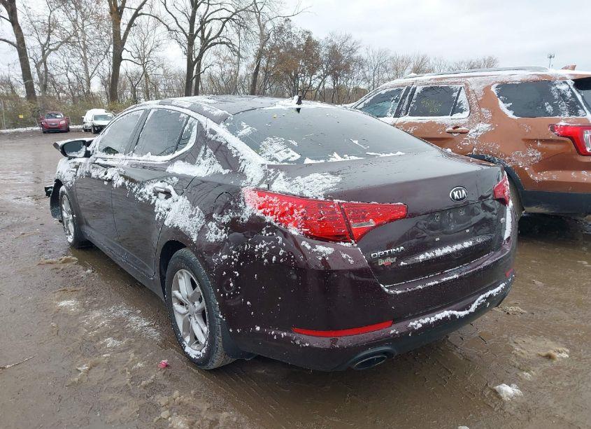 Photo 3 of 2013 Kia Optima LX (VIN 5XXGM4A75DG239859)