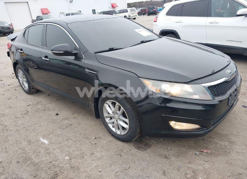 2013 Kia Optima LX (VIN 5XXGM4A75DG258234) main photo