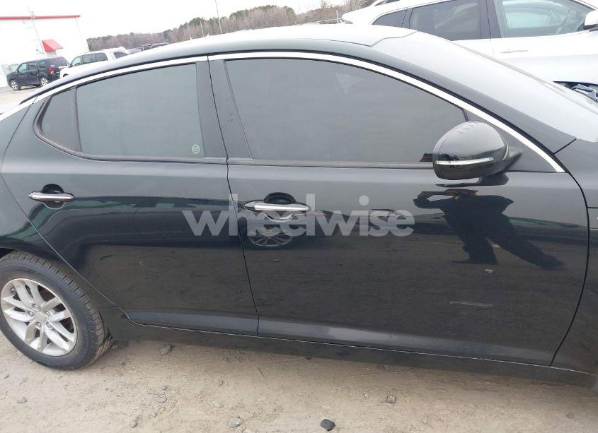 Photo 13 of 2013 Kia Optima LX (VIN 5XXGM4A75DG258234)