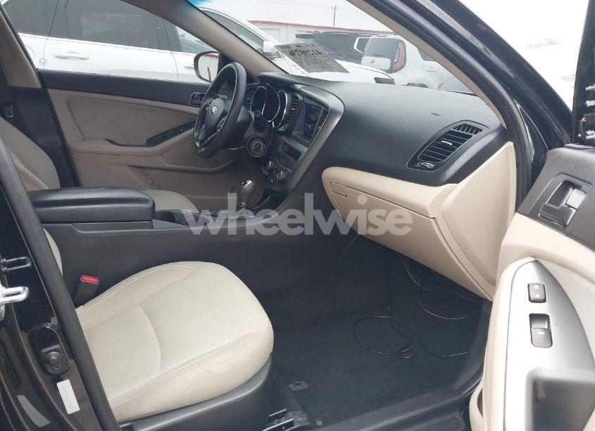 Photo 5 of 2013 Kia Optima LX (VIN 5XXGM4A75DG258234)