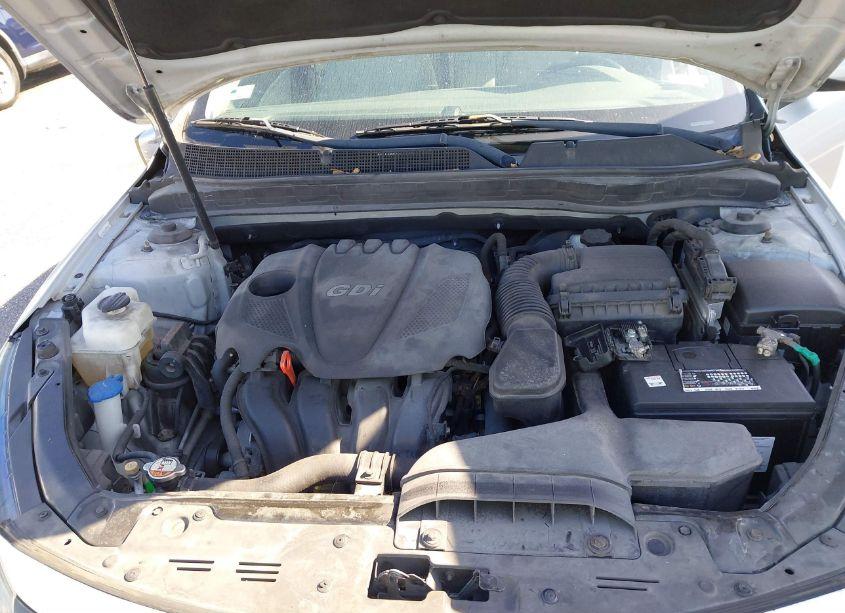 Photo 10 of 2014 Kia Optima LX (VIN 5XXGM4A75EG263189)