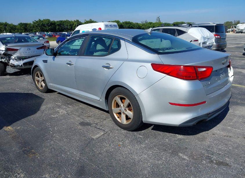 Photo 3 of 2014 Kia Optima LX (VIN 5XXGM4A75EG263189)