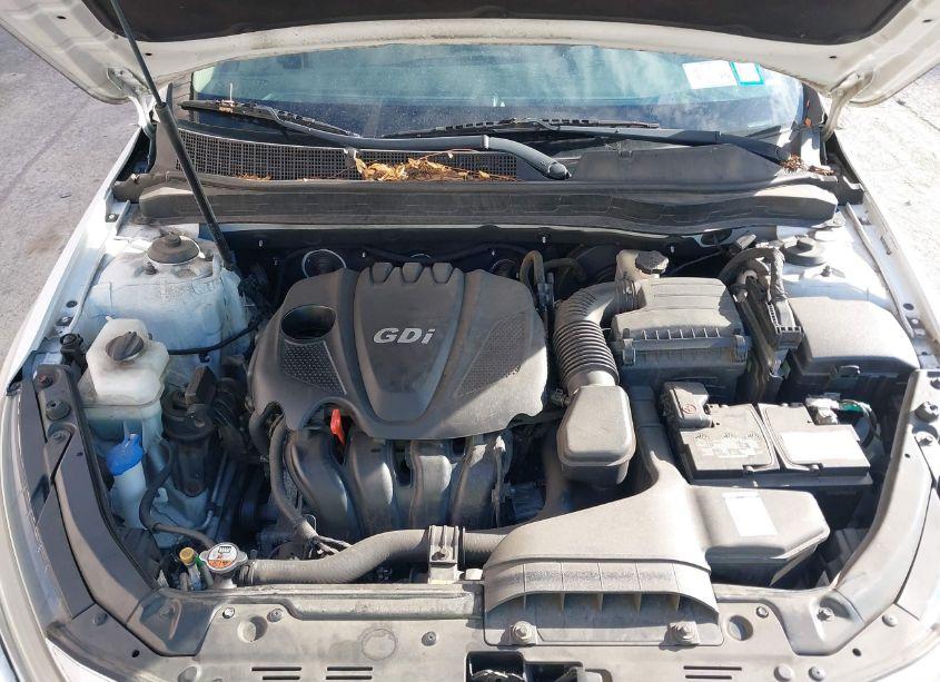 Photo 10 of 2014 Kia Optima LX (VIN 5XXGM4A75EG280414)