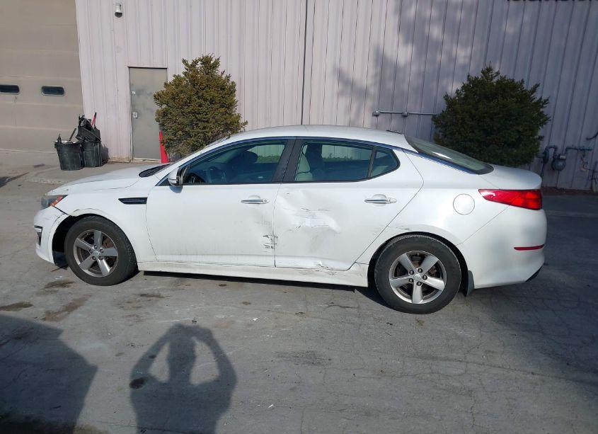 Photo 14 of 2014 Kia Optima LX (VIN 5XXGM4A75EG280414)