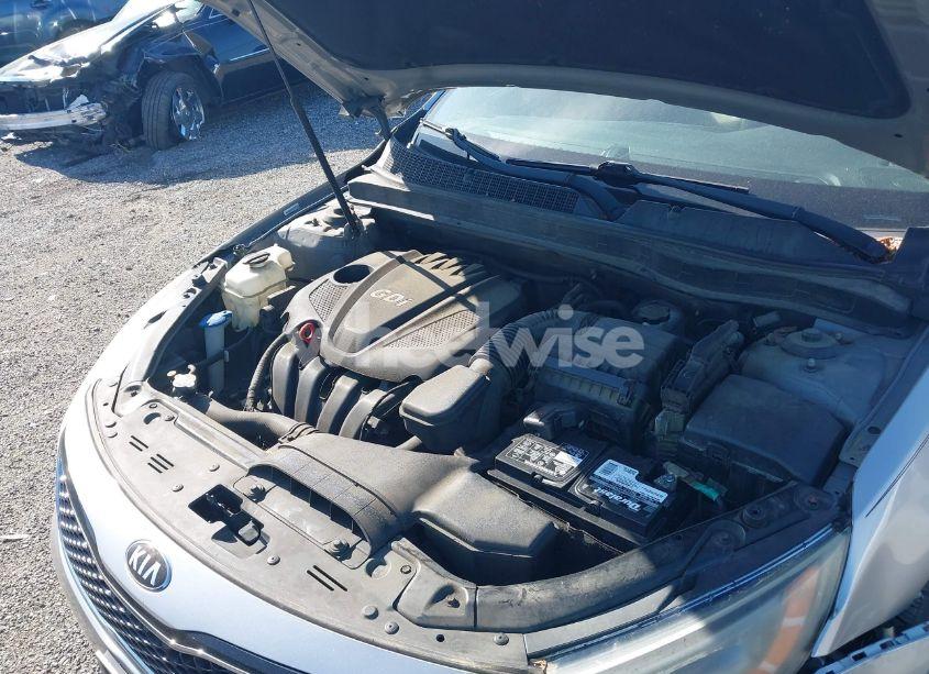 Photo 10 of 2014 Kia Optima LX (VIN 5XXGM4A75EG315789)