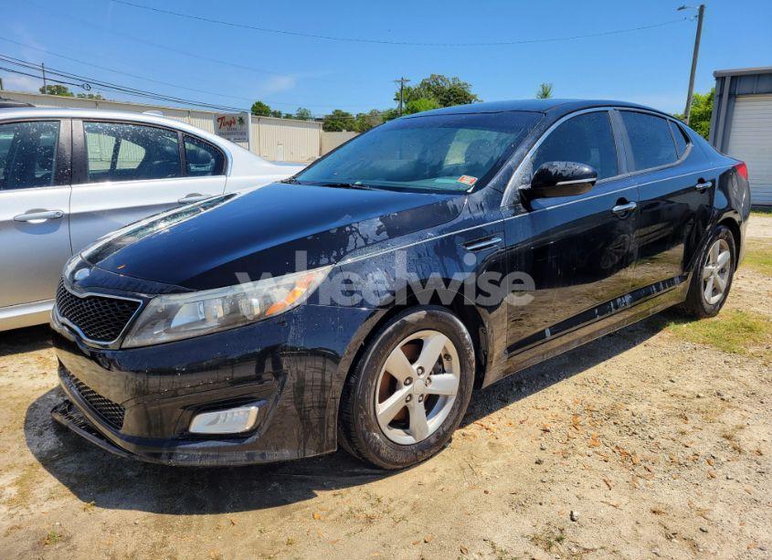 2014 Kia Optima LX (VIN 5XXGM4A75EG325674) main photo