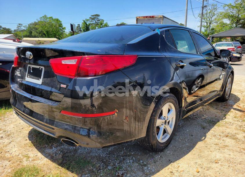 Photo 4 of 2014 Kia Optima LX (VIN 5XXGM4A75EG325674)