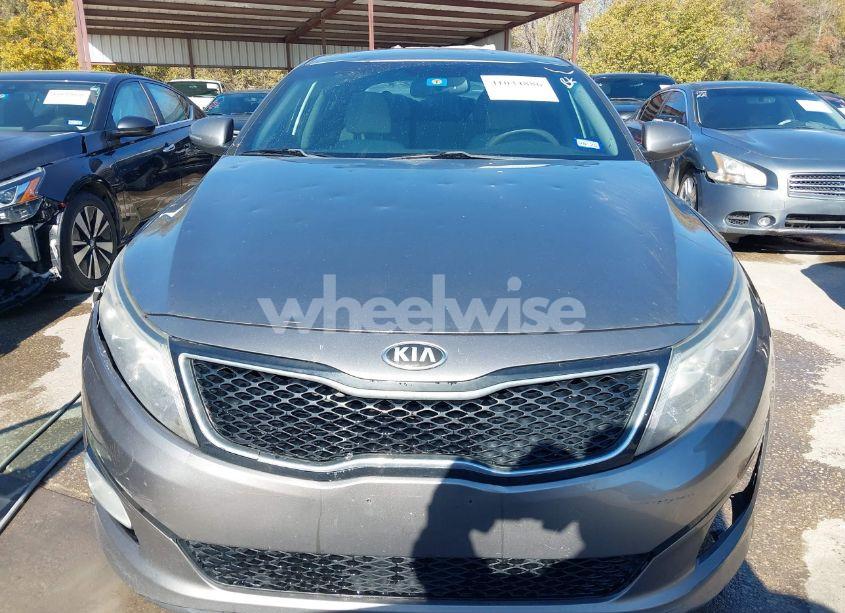 Photo 6 of 2014 Kia Optima LX (VIN 5XXGM4A75EG333046)