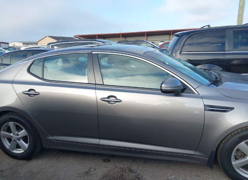 Photo 14 of 2014 Kia Optima LX (VIN 5XXGM4A75EG338697)