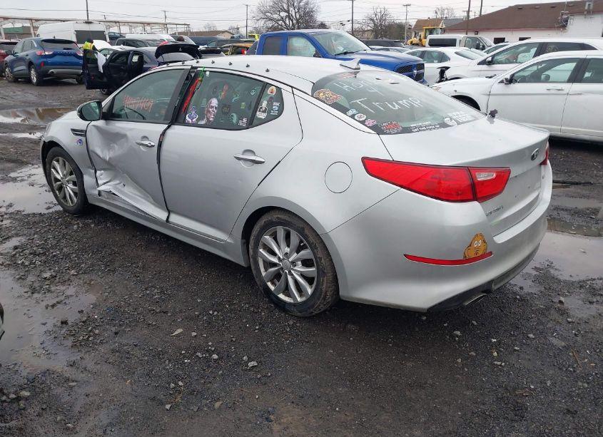 Photo 3 of 2014 Kia Optima LX (VIN 5XXGM4A75EG345486)