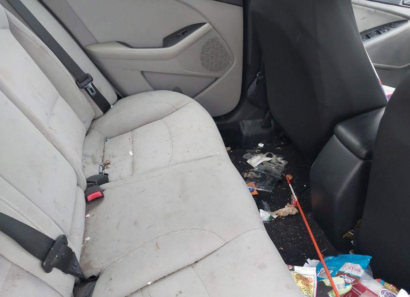 Photo 8 of 2014 Kia Optima LX (VIN 5XXGM4A75EG345486)