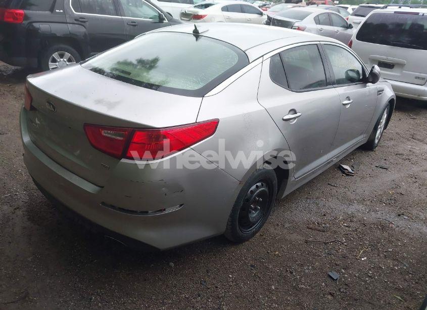 Photo 4 of 2014 Kia Optima LX (VIN 5XXGM4A75EG350283)