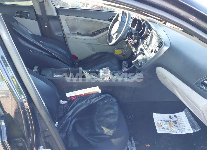 Photo 5 of 2015 Kia Optima LX (VIN 5XXGM4A75FG350916)