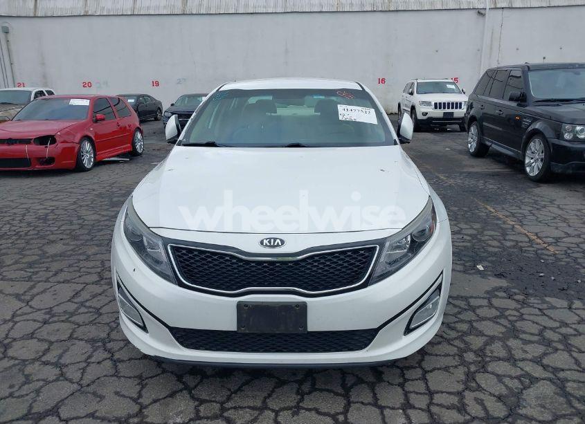 Photo 13 of 2015 Kia Optima LX (VIN 5XXGM4A75FG367778)