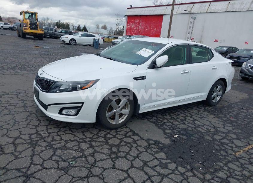 Photo 2 of 2015 Kia Optima LX (VIN 5XXGM4A75FG367778)
