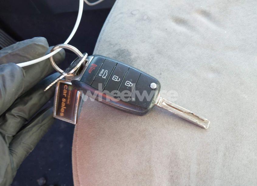 Photo 11 of 2015 Kia Optima LX (VIN 5XXGM4A75FG380675)