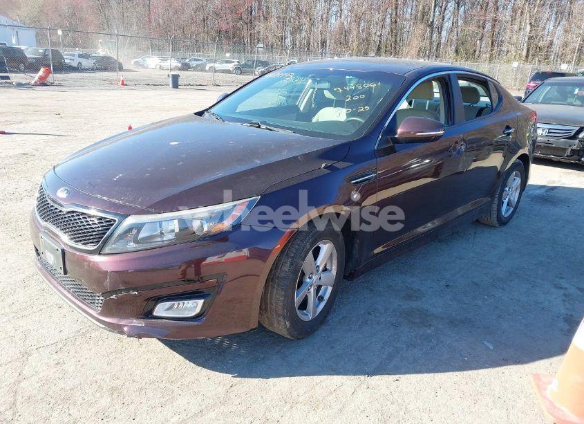 Photo 2 of 2015 Kia Optima LX (VIN 5XXGM4A75FG380675)