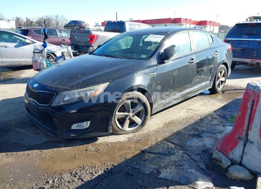 Photo 2 of 2015 Kia Optima LX (VIN 5XXGM4A75FG381812)