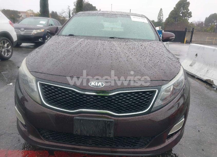 Photo 12 of 2015 Kia Optima LX (VIN 5XXGM4A75FG394365)