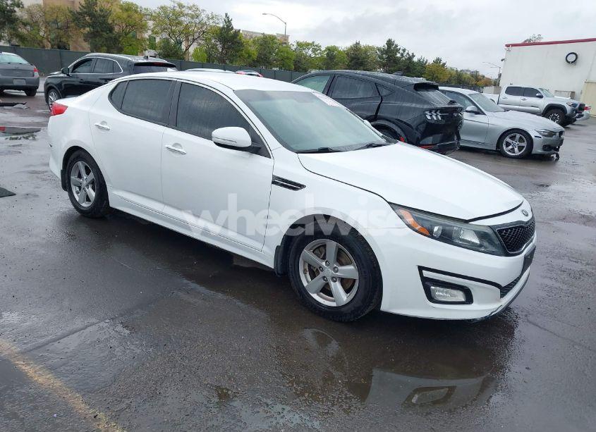 2015 Kia Optima LX (VIN 5XXGM4A75FG407535) main photo