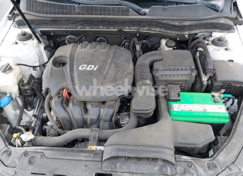 Photo 10 of 2015 Kia Optima LX (VIN 5XXGM4A75FG407535)