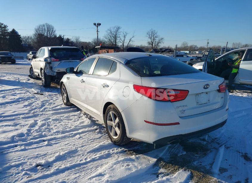 Photo 3 of 2015 Kia Optima LX (VIN 5XXGM4A75FG437747)