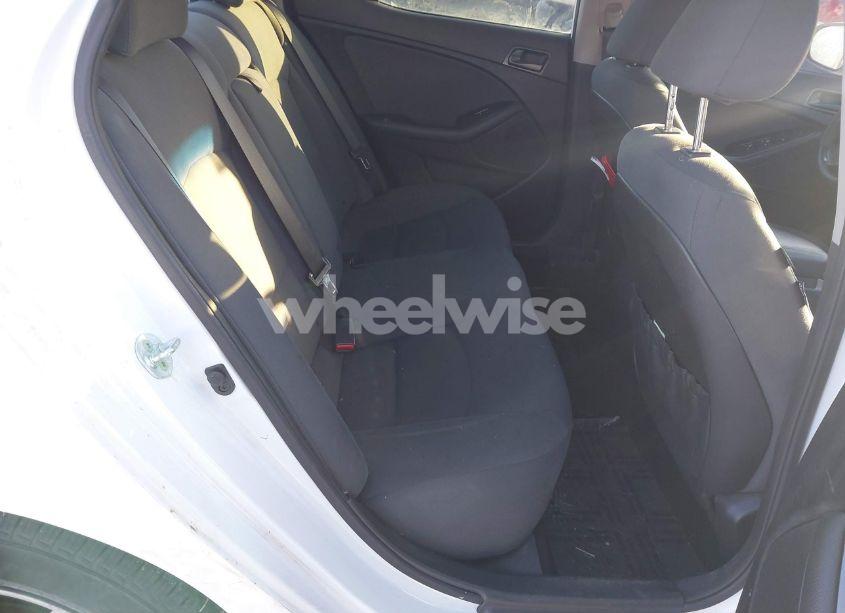 Photo 8 of 2015 Kia Optima LX (VIN 5XXGM4A75FG437747)