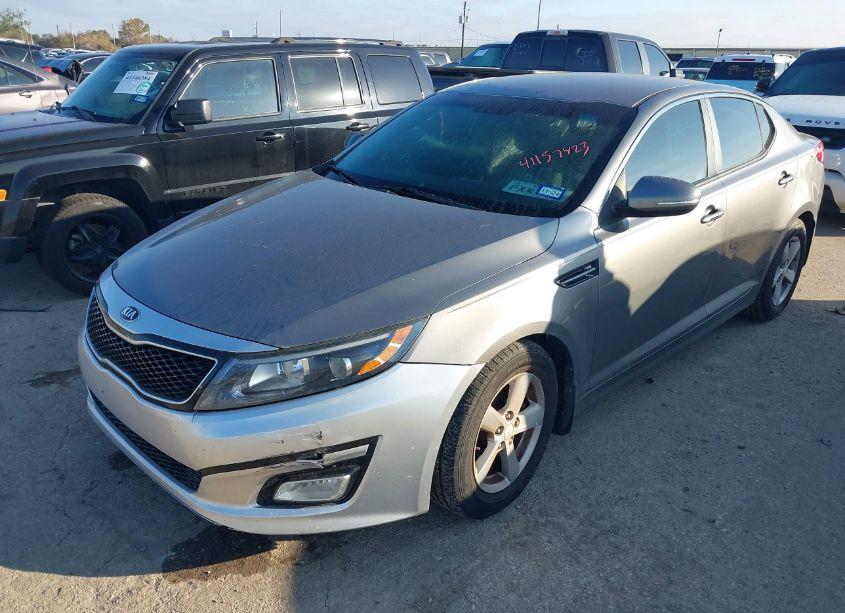 Photo 2 of 2015 Kia Optima LX (VIN 5XXGM4A75FG441927)