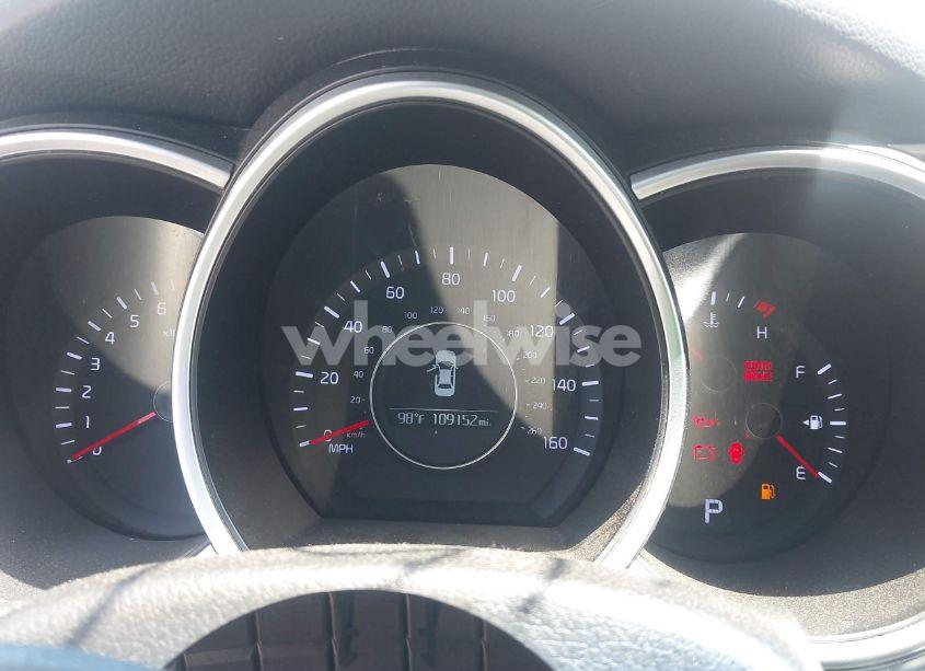 Photo 7 of 2015 Kia Optima LX (VIN 5XXGM4A75FG451244)