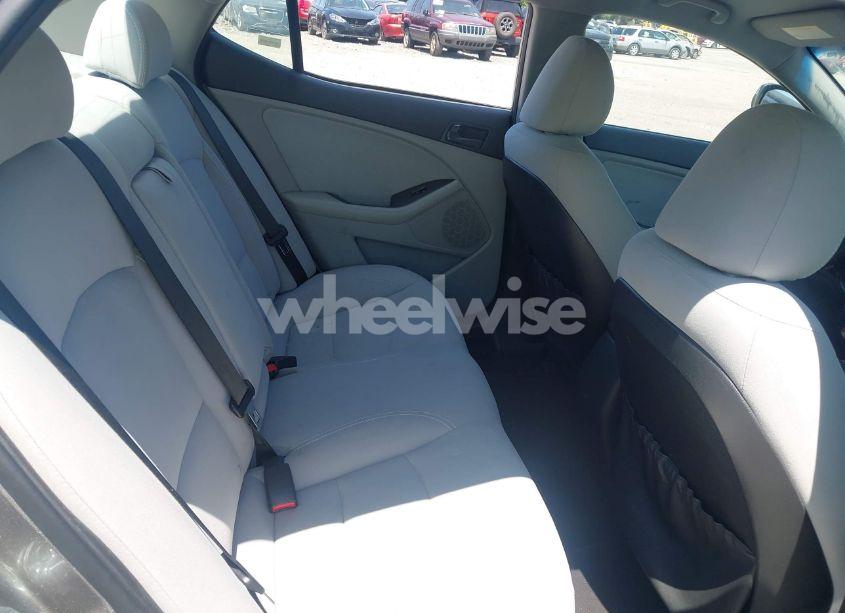 Photo 8 of 2015 Kia Optima LX (VIN 5XXGM4A75FG451244)