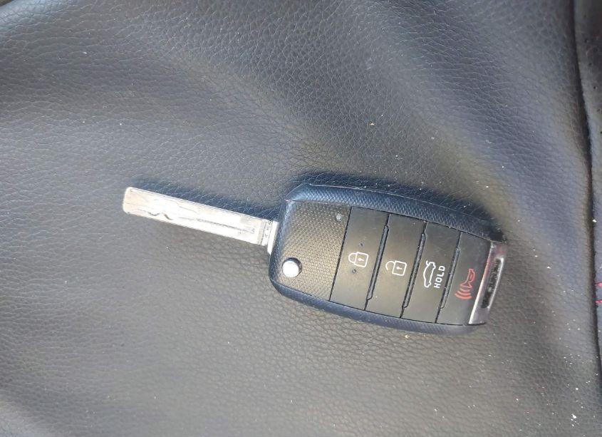 Photo 11 of 2015 Kia Optima LX (VIN 5XXGM4A75FG459859)