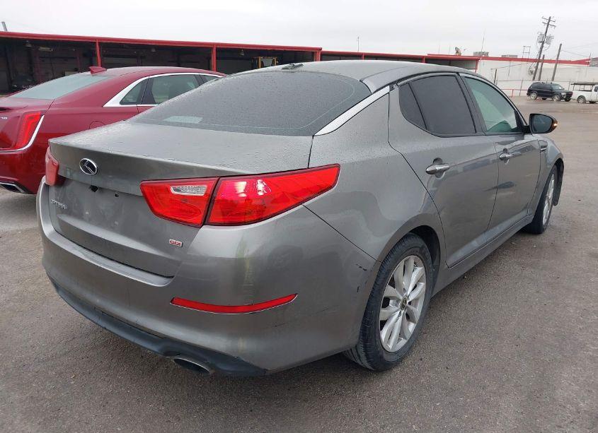 Photo 4 of 2015 Kia Optima LX (VIN 5XXGM4A75FG472708)