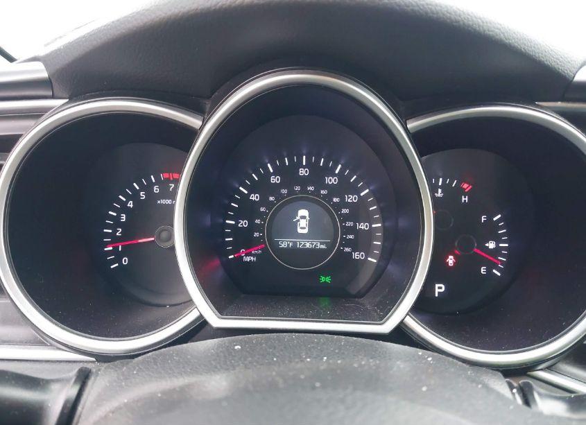 Photo 7 of 2015 Kia Optima LX (VIN 5XXGM4A75FG472708)