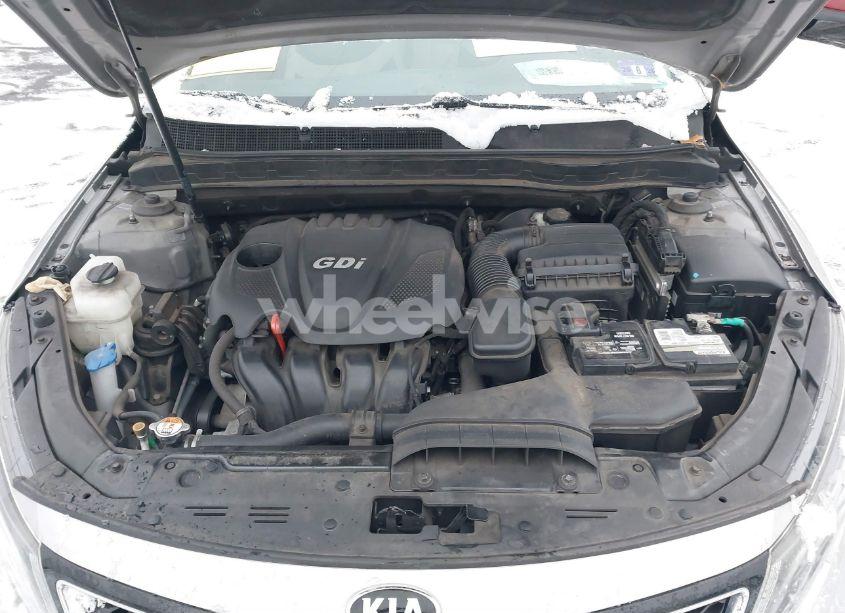 Photo 10 of 2015 Kia Optima LX (VIN 5XXGM4A75FG475706)